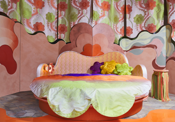 Think-PinkUchronia-Hotel-de-Sully Scenography of Uchronia